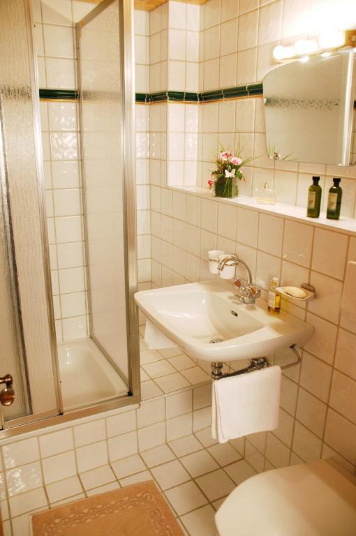 Ahnenhoefl Partenen Ruang foto